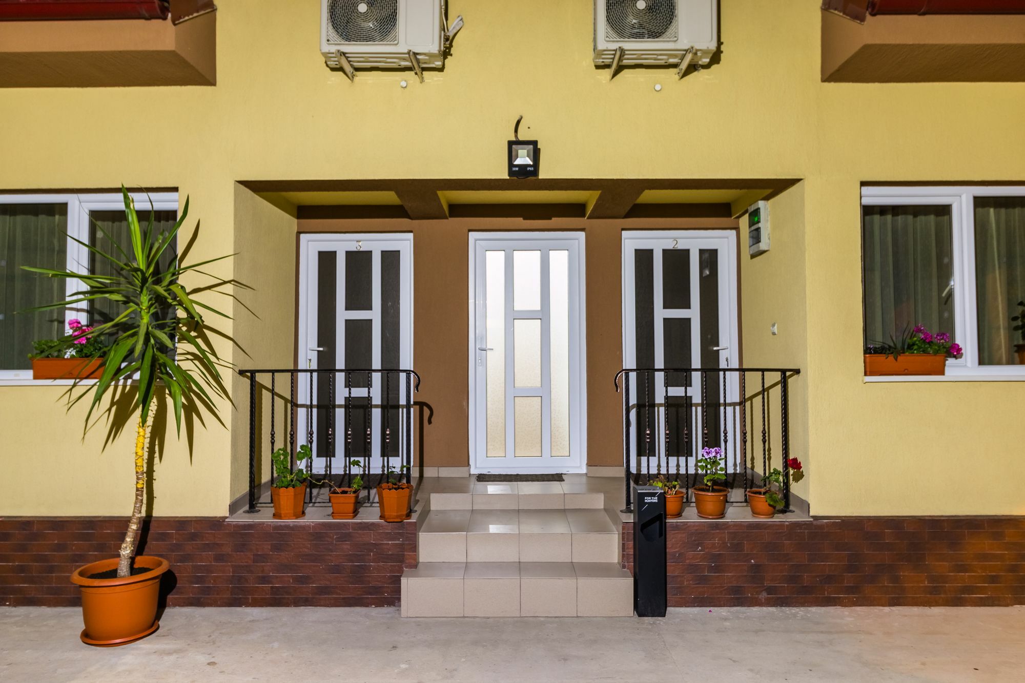 Casa Dinii Hotel Constanţa Exterior foto